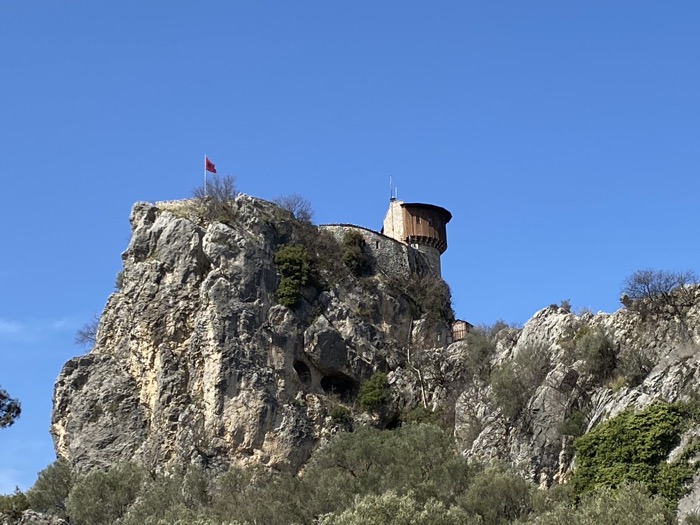 Albanien-Petrela-Burg-Petrela---FOX-IMG_0537