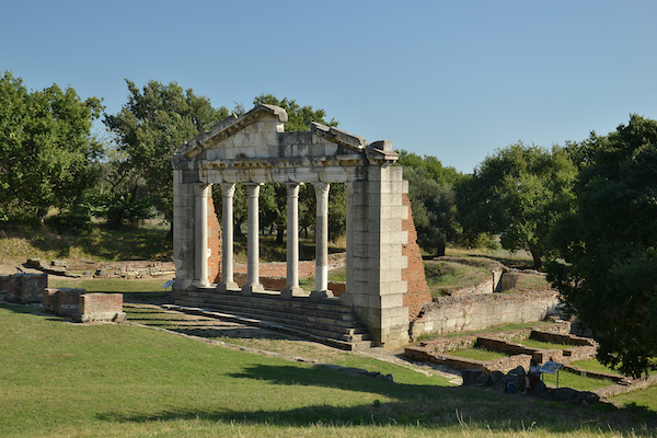 APOLLONIA---Monument_of_Agonothetes---WIKI-600x400
