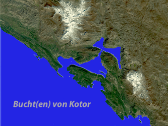 Die Bucht von Kotor auf der geführten Motorradtour nach Albanien
