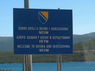 Unsere Griechenland-Motorradtour führt auch ein Stück durch Bosnien-Herzegowina.