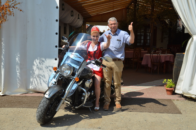 ROMOTOUR | Rumäniens bestes ungarisches Restaurant auf der Rumänien-Motorradreise mit Paula und Eddy (geführte Motorradtour durch Rumänien)