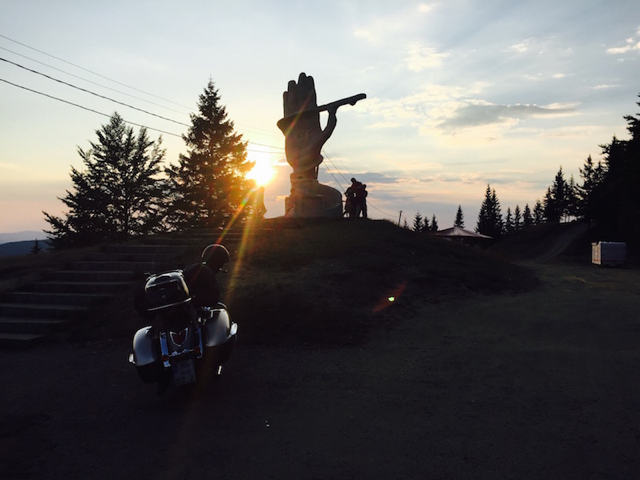 Abendstimmung am Palma-Pass- Etappe geführte Motorradtour nach Rumänien mit Käpt'n Eddy